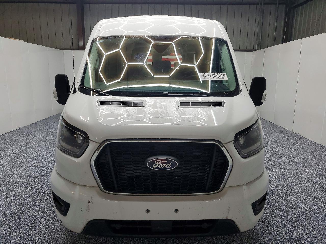 2026 FORD TRANSIT T-350 — Фото 5 из 13