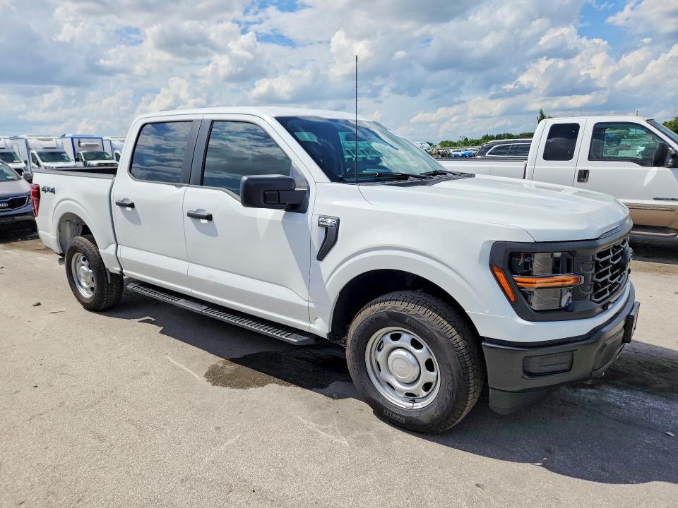 2026 FORD F150 XL — Фото 4 из 12