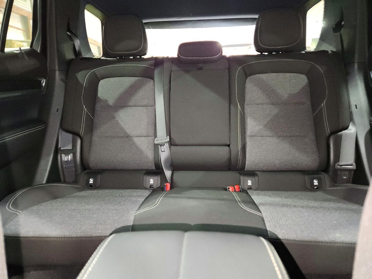 2026 GMC TERRAIN ELEVATION — Фото 10 из 13