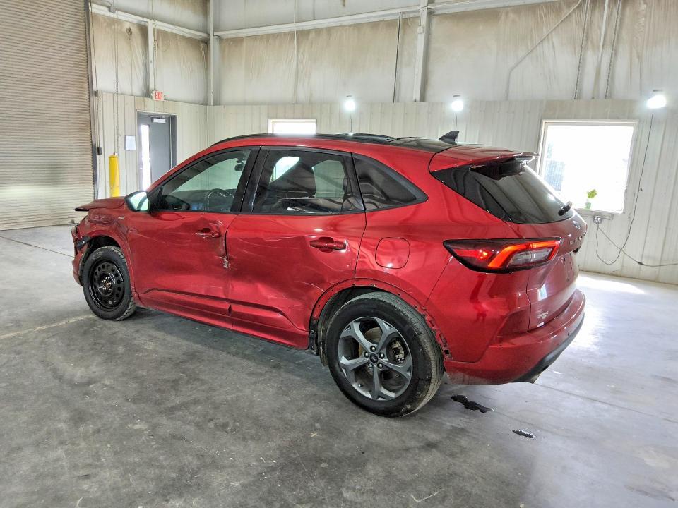 2024 FORD ESCAPE ST LINE — Фото 2 из 14