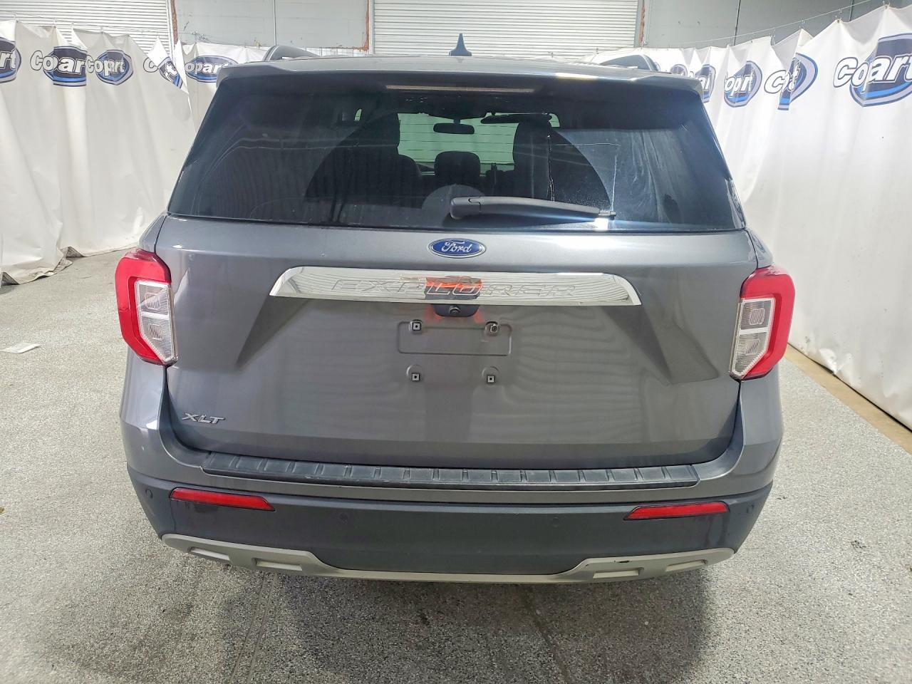 2024 FORD EXPLORER XLT — Фото 6 из 12