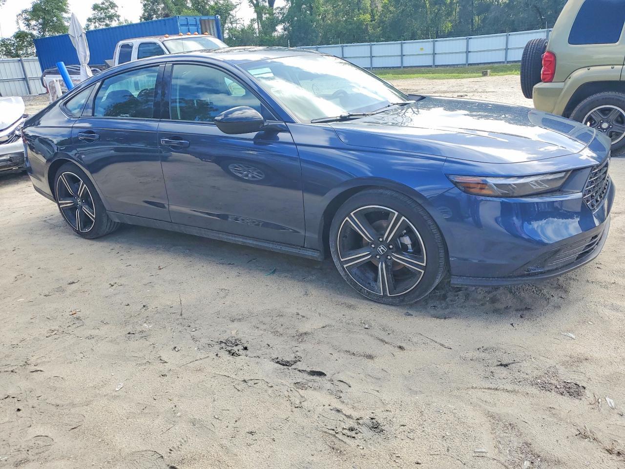 2026 HONDA ACCORD SE — Фото 4 из 12