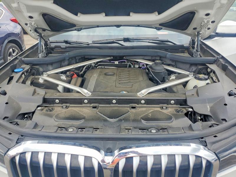 2022 BMW X7 XDRIVE40I — Фото 12 из 13