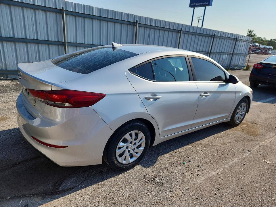 5NPD74LF7HH102544 2017 HYUNDAI ELANTRA photo no. 3