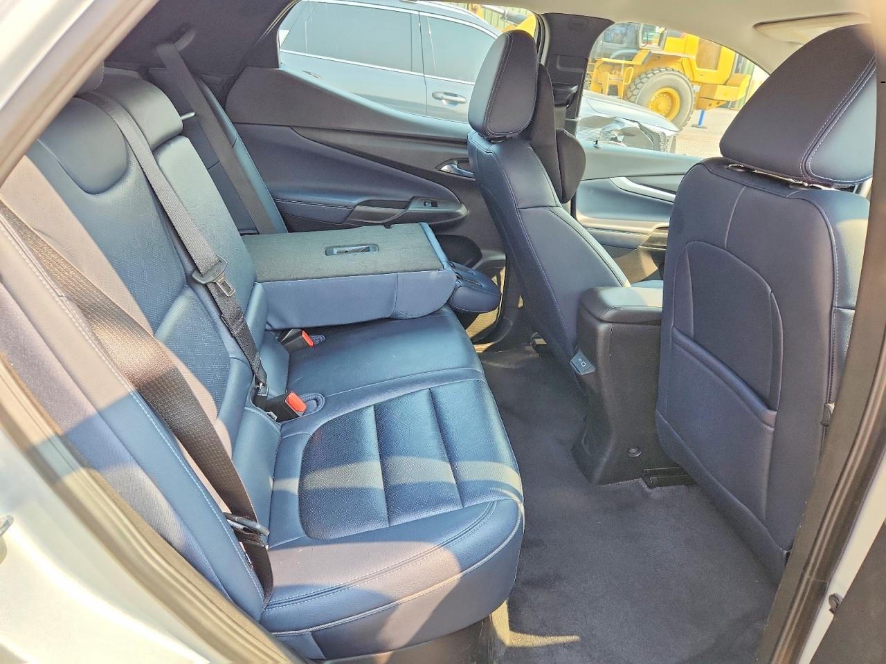 2022 CHEVROLET BOLT EUV LT — Фото 11 из 13