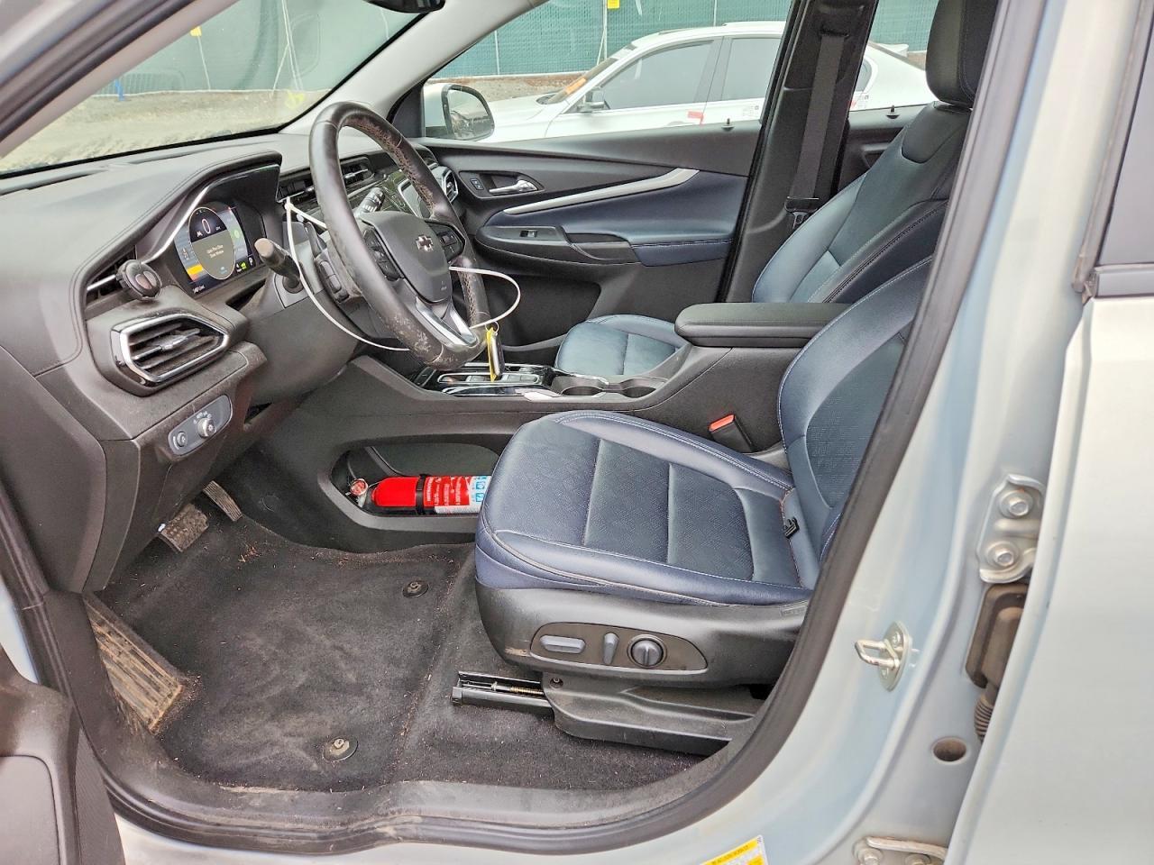 2022 CHEVROLET BOLT EUV LT — Фото 7 из 13