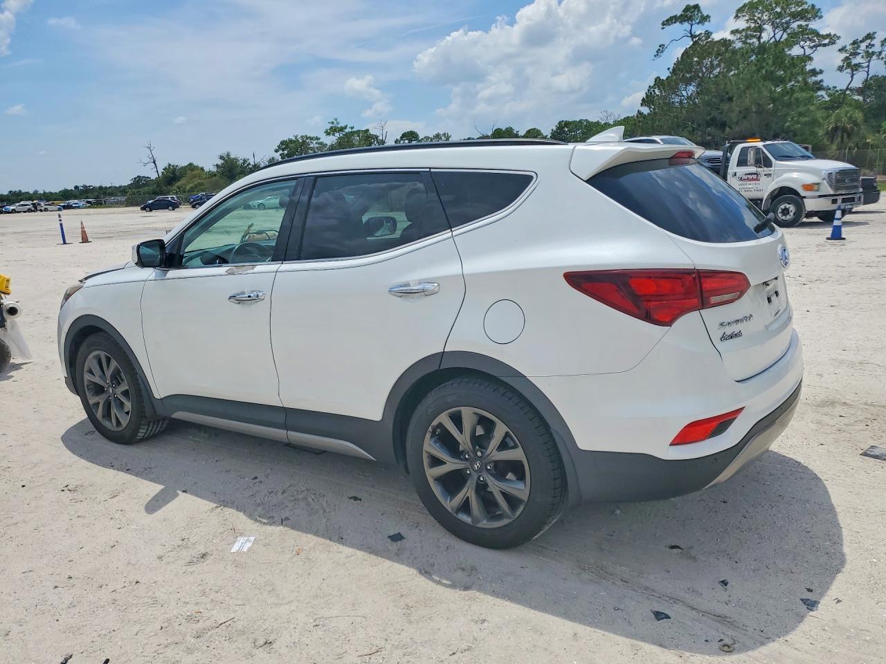 2017 HYUNDAI SANTA FE SPORT 2.0T ULTIMATE — Фото 2 из 14