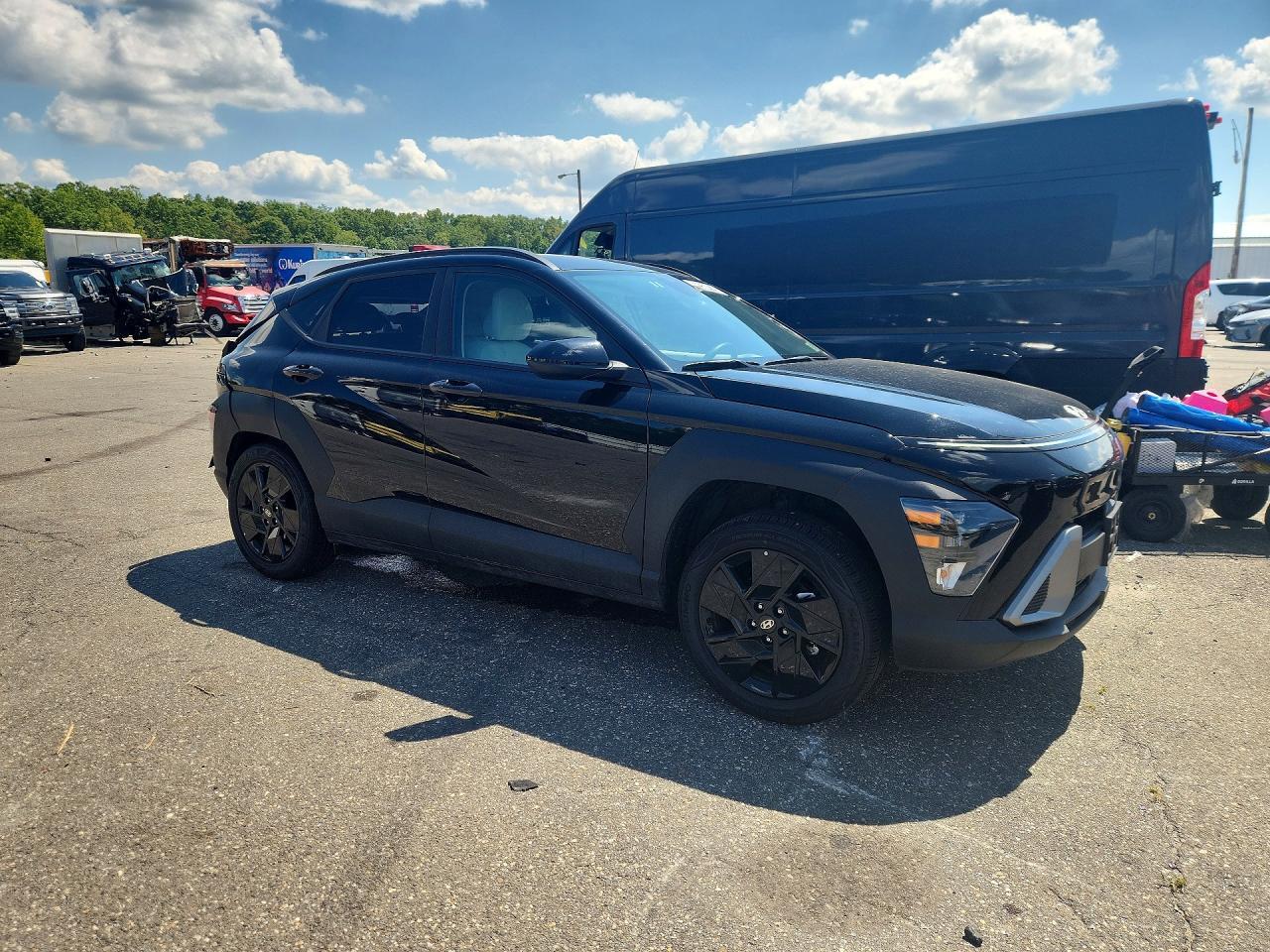 2026 HYUNDAI KONA SEL SPORT — Фото 4 из 12