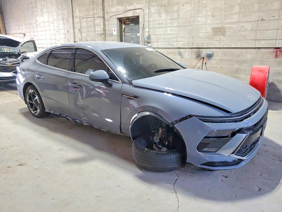 2026 HYUNDAI SONATA SEL SPORT — Фото 4 из 14