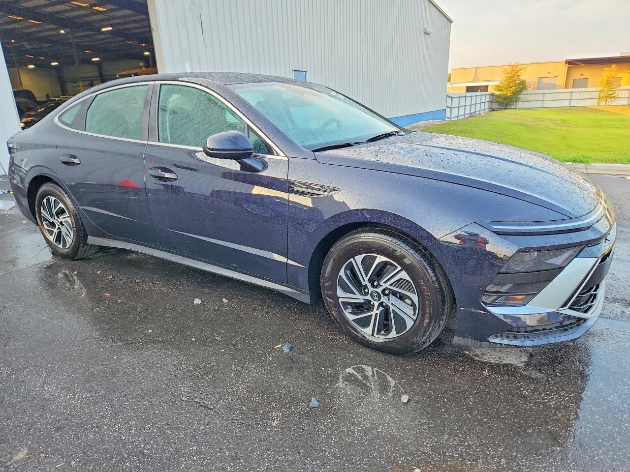2026 HYUNDAI SONATA HYBRID BLUE — Фото 4 из 12