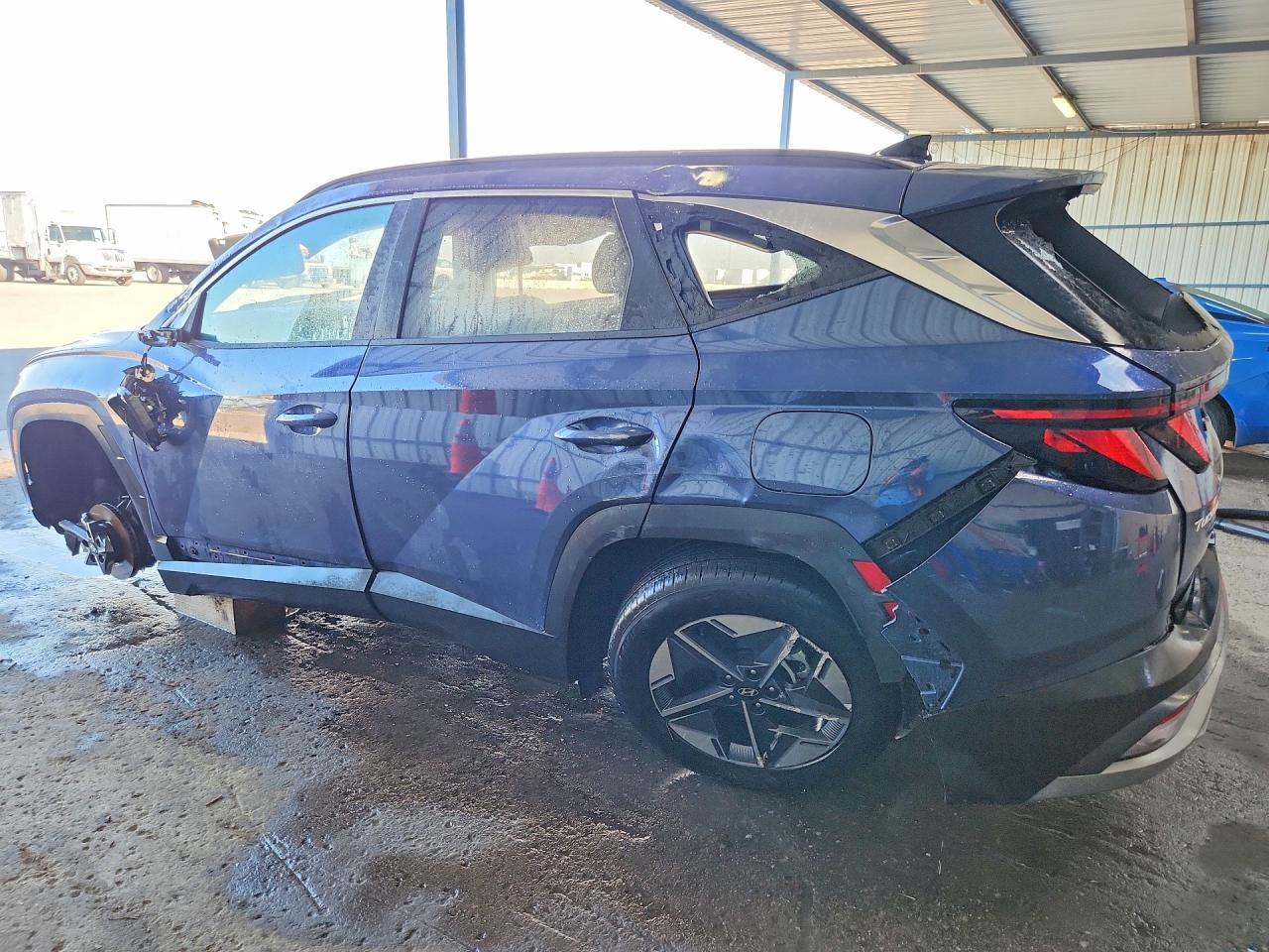 2026 HYUNDAI TUCSON SEL — Фото 2 из 14