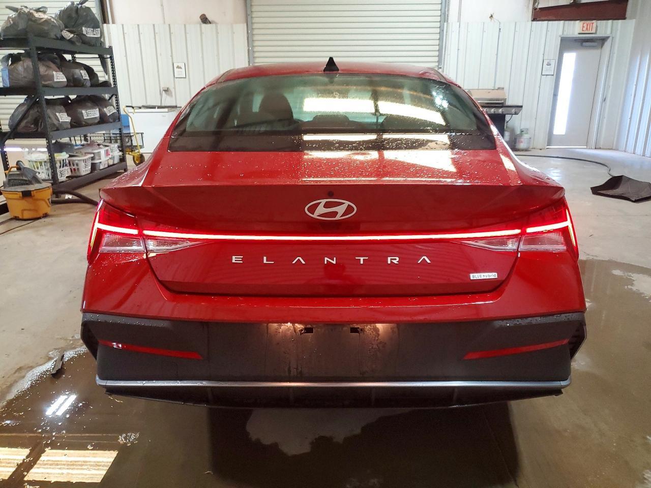 2026 HYUNDAI ELANTRA HYBRID BLUE — Фото 6 из 12