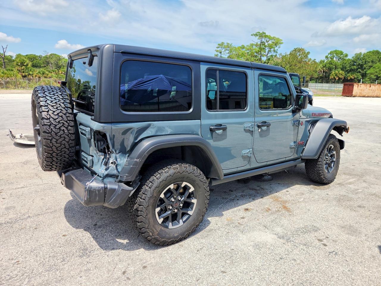 2026 JEEP WRANGLER RUBICON — Фото 3 из 13