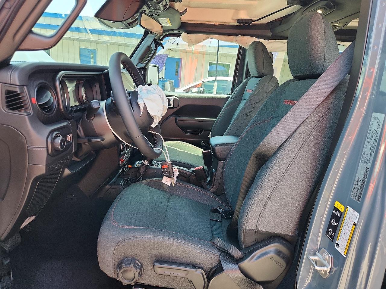 2026 JEEP WRANGLER RUBICON — Фото 7 из 13