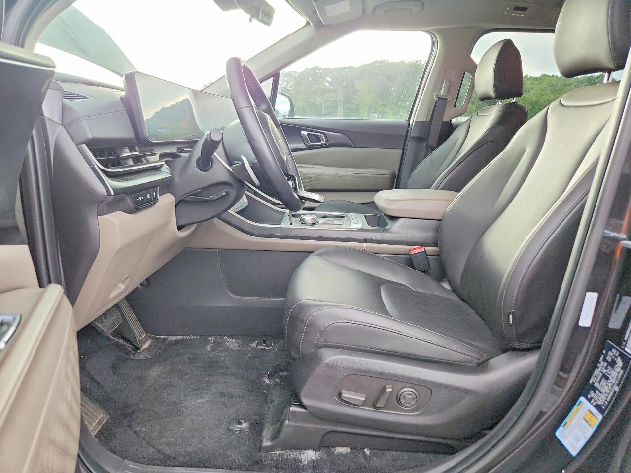 2026 KIA CARNIVAL LXS — Фото 7 из 13
