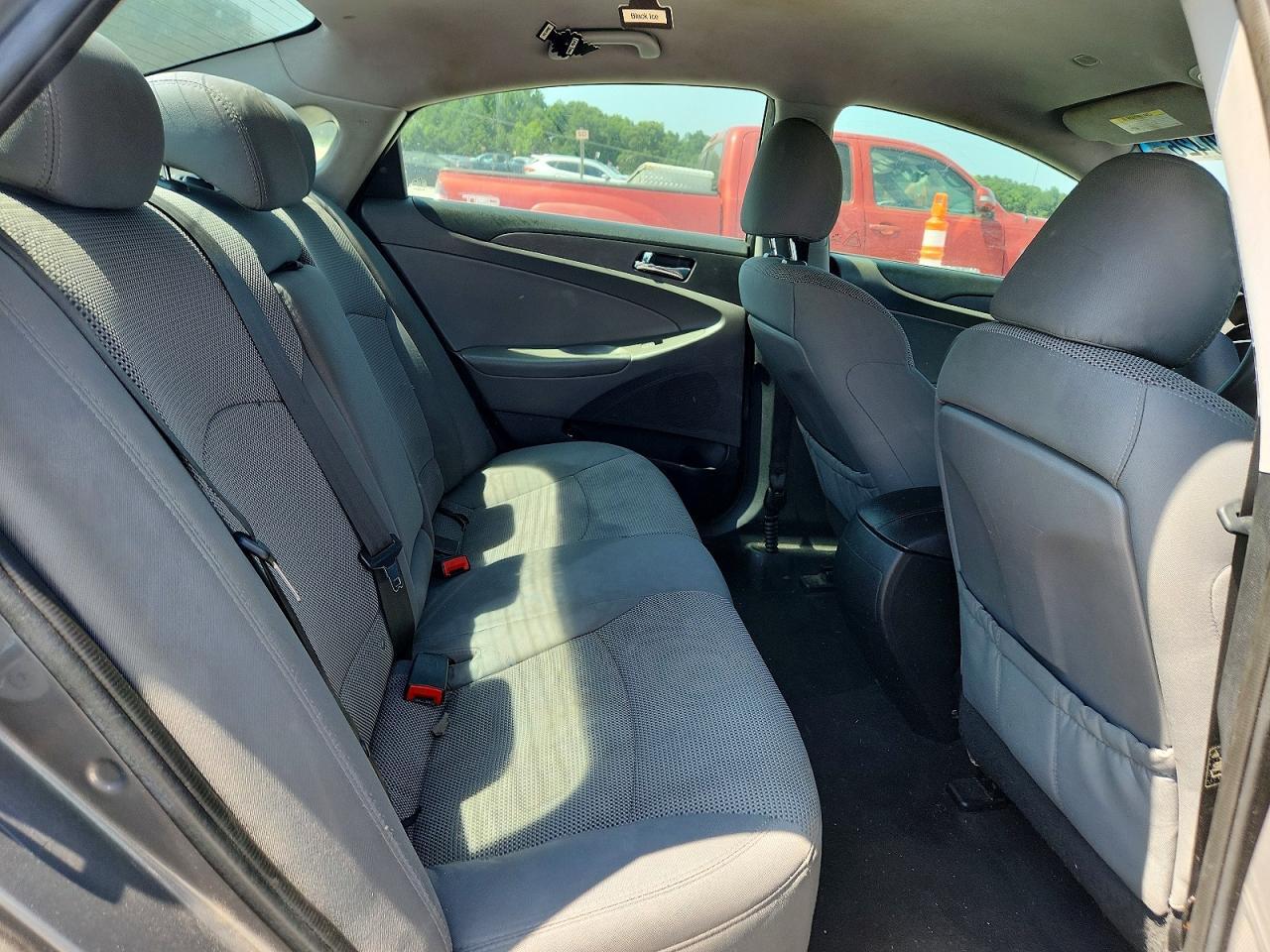 2014 HYUNDAI SONATA GLS — Фото 10 из 12