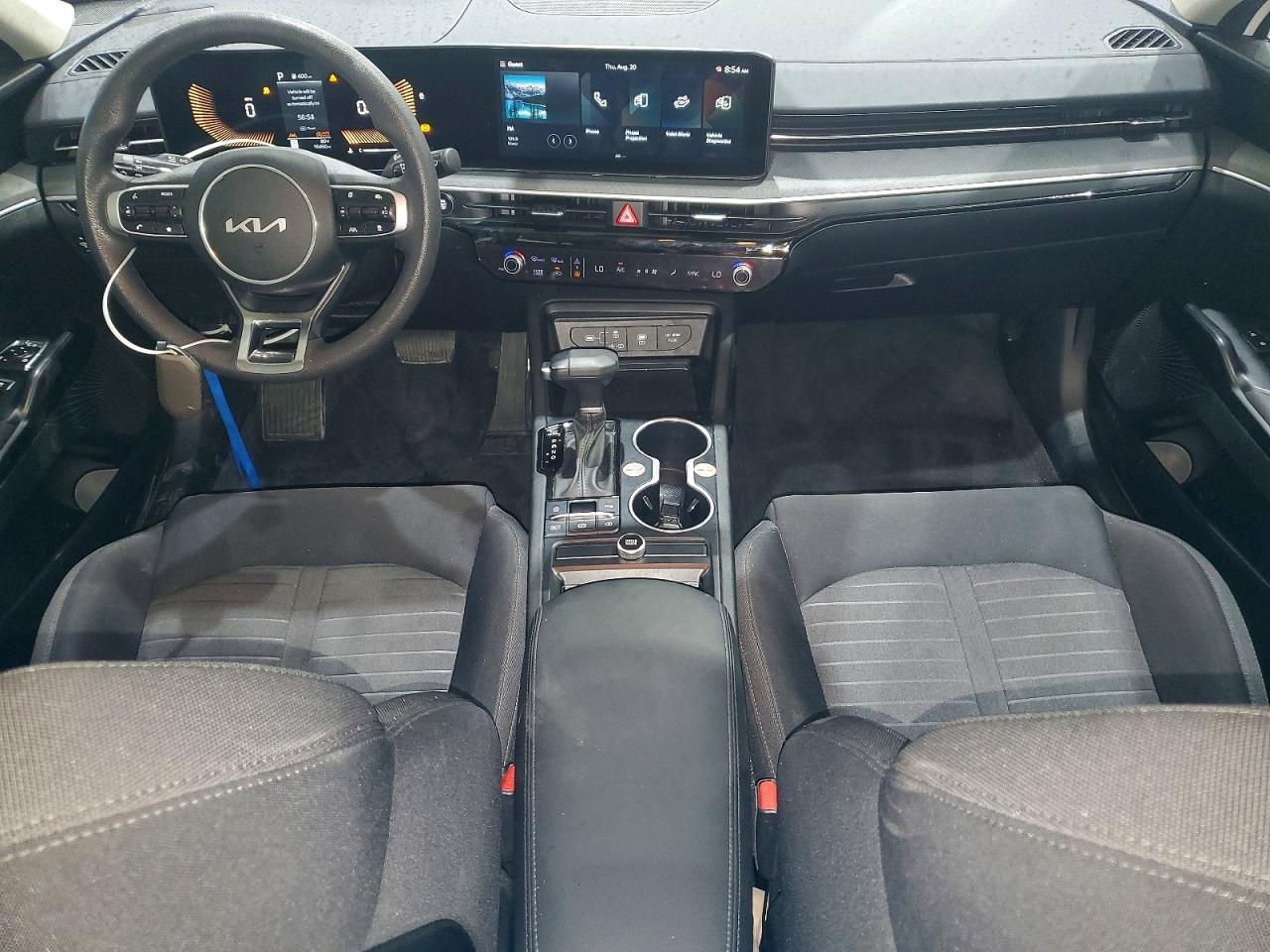 2026 KIA K5 LXS — Фото 8 из 12