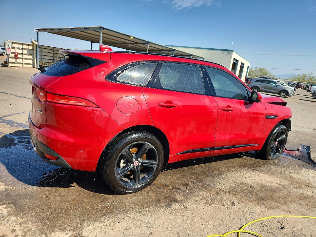 2017 JAGUAR F-PACE R - SPORT — Фото 3 из 13