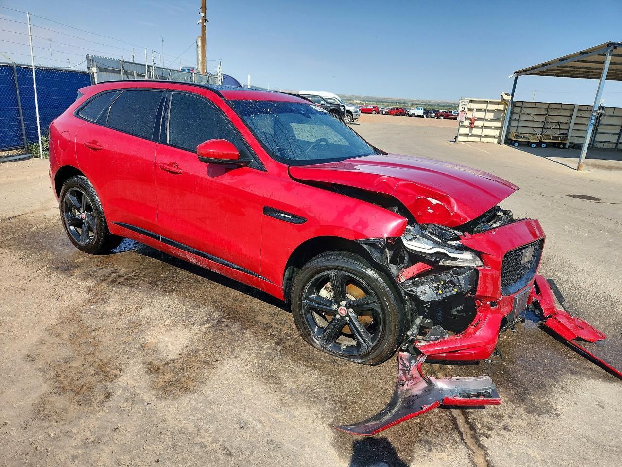 2017 JAGUAR F-PACE R - SPORT — Фото 4 из 13