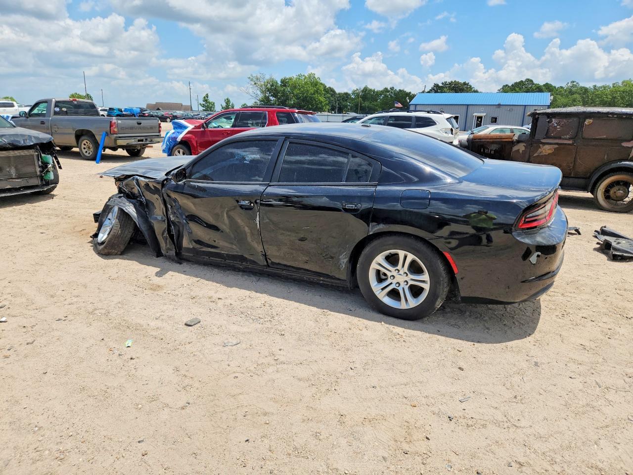 2022 DODGE CHARGER SXT — Фото 2 из 12