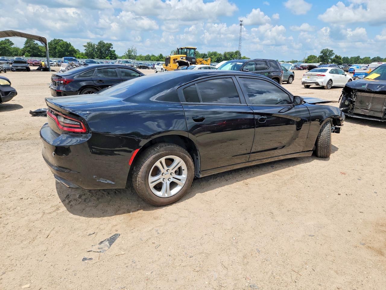 2022 DODGE CHARGER SXT — Фото 3 из 12