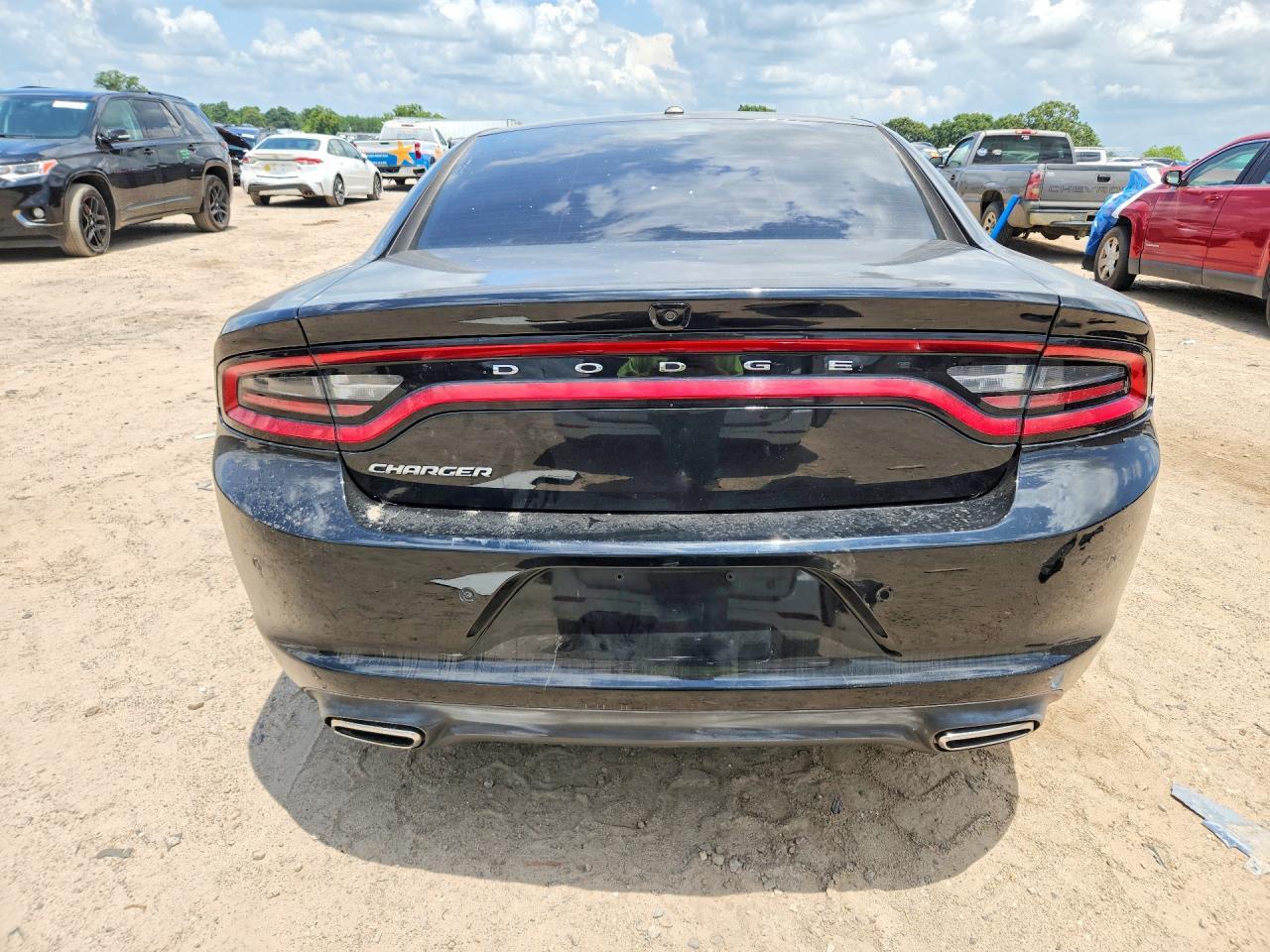 2022 DODGE CHARGER SXT — Фото 6 из 12