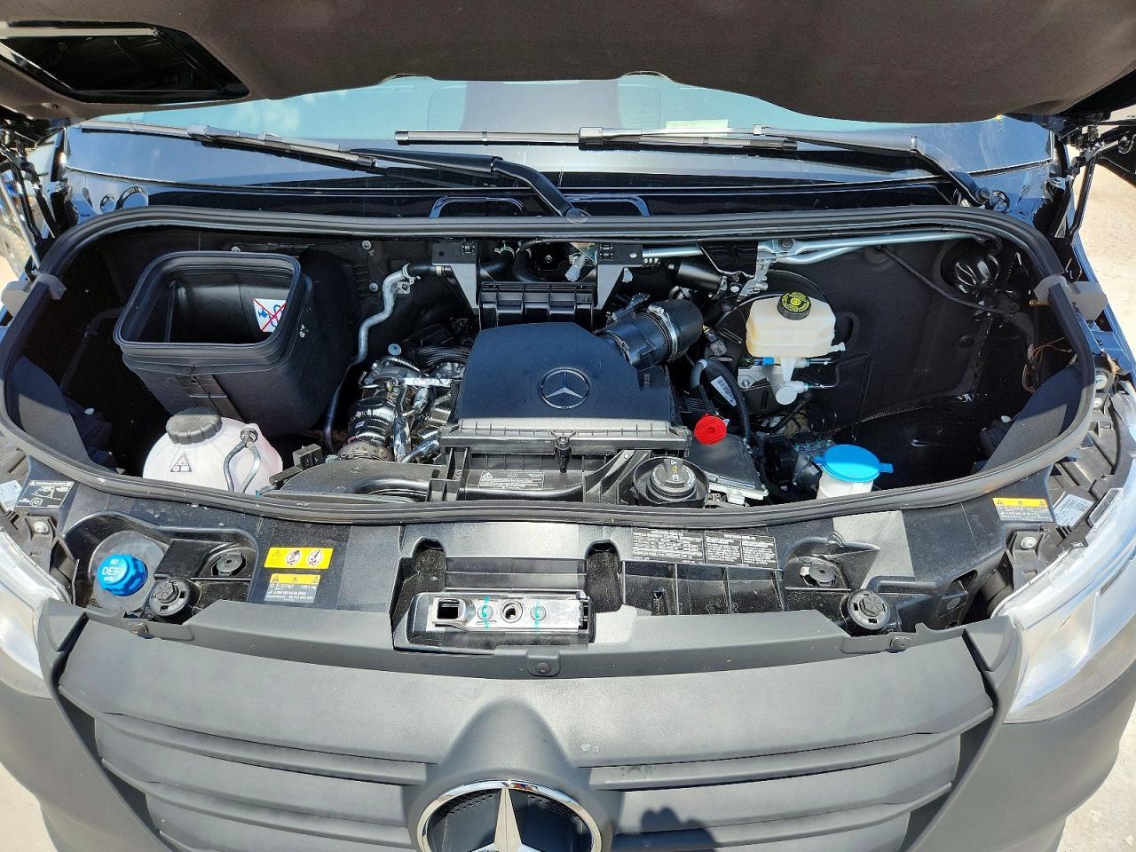 2026 MERCEDES-BENZ SPRINTER 2500 — Фото 12 из 14