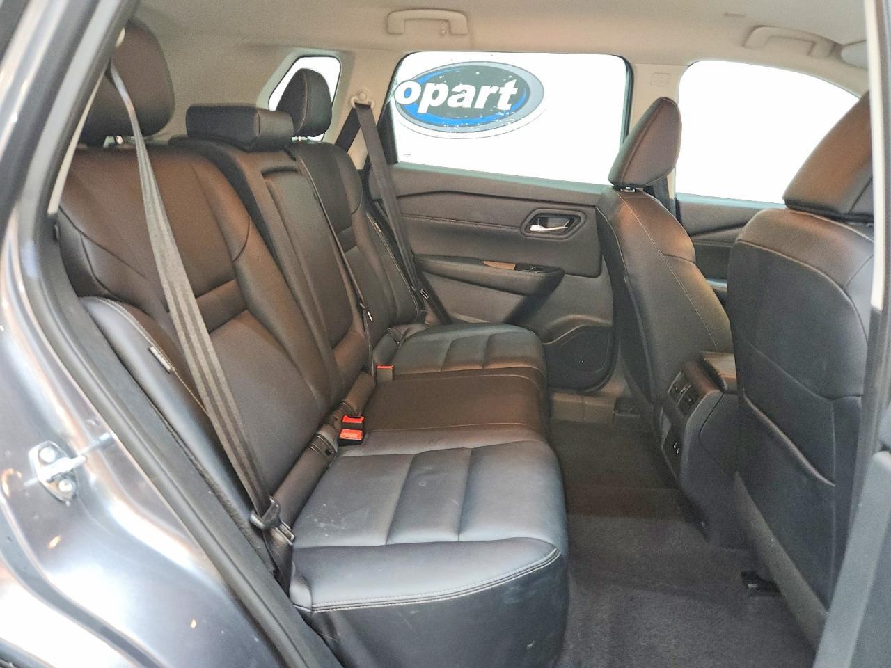 2026 NISSAN ROGUE SL — Фото 11 из 13