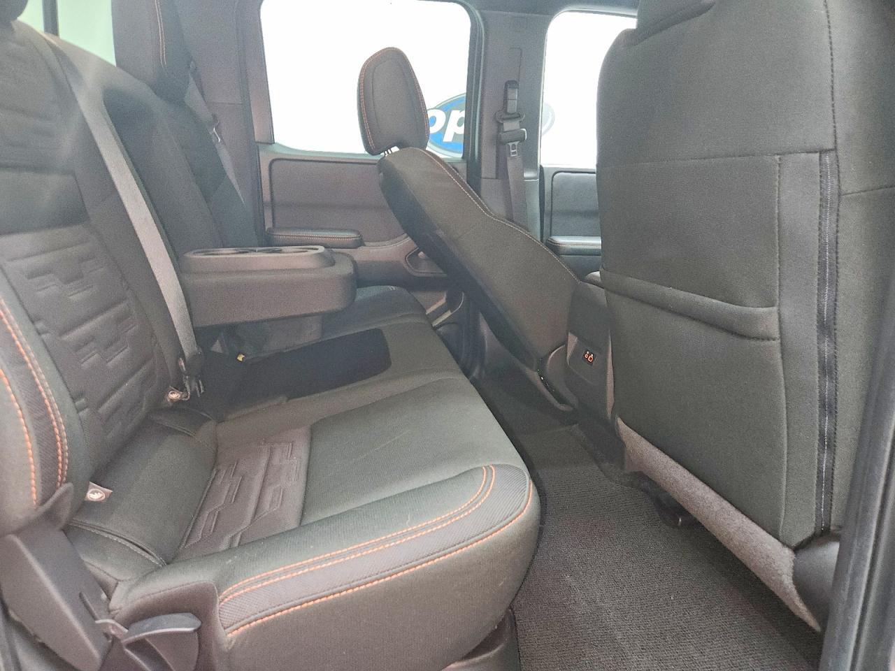 2026 NISSAN FRONTIER PRO-4X — Фото 10 из 13