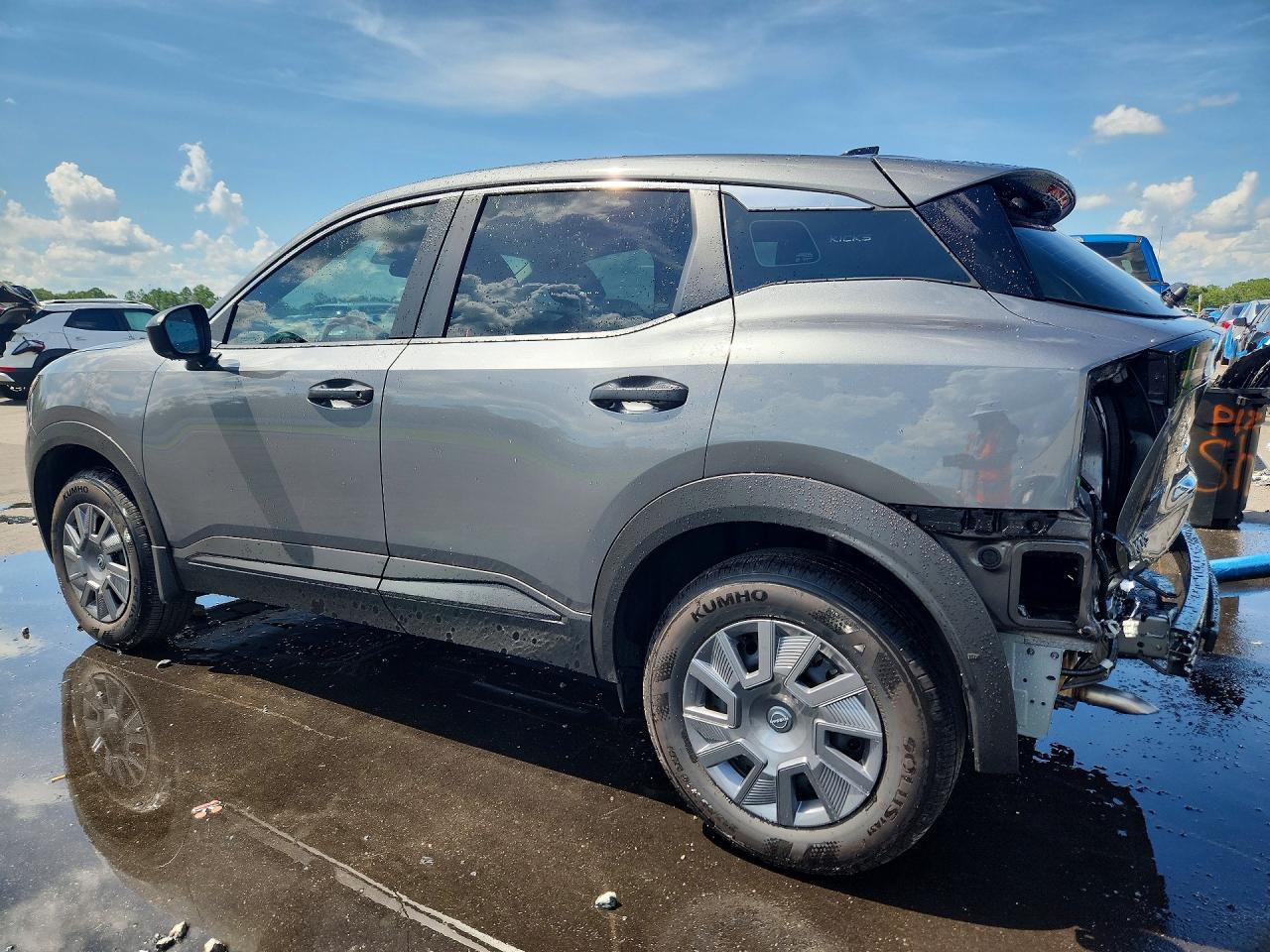 2026 NISSAN KICKS S — Фото 2 из 14