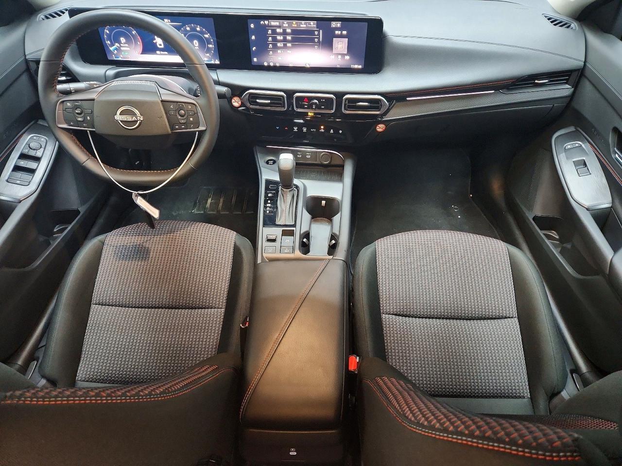 2026 NISSAN SENTRA SR — Фото 8 из 13