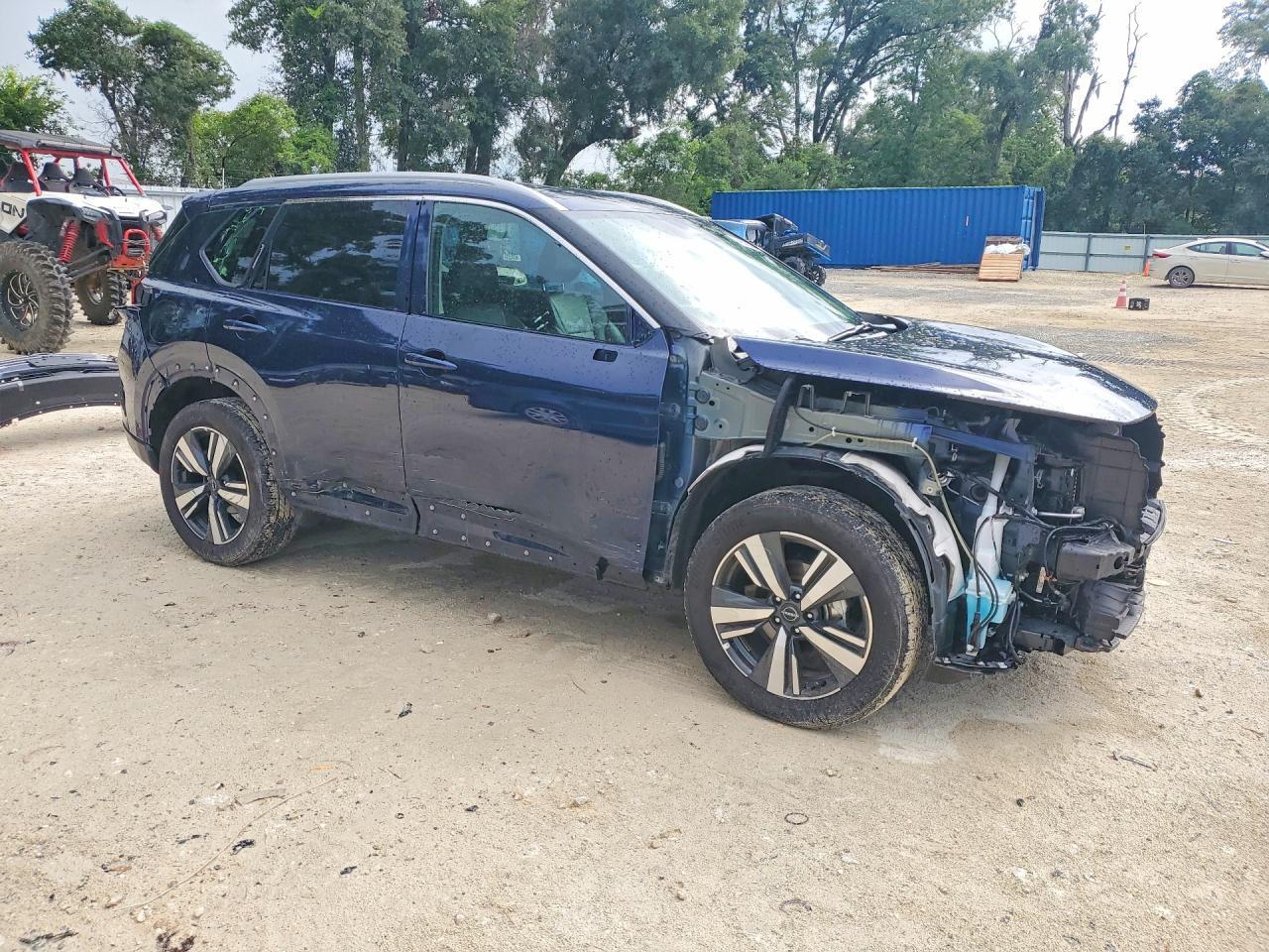 2026 NISSAN ROGUE SL — Фото 4 из 14