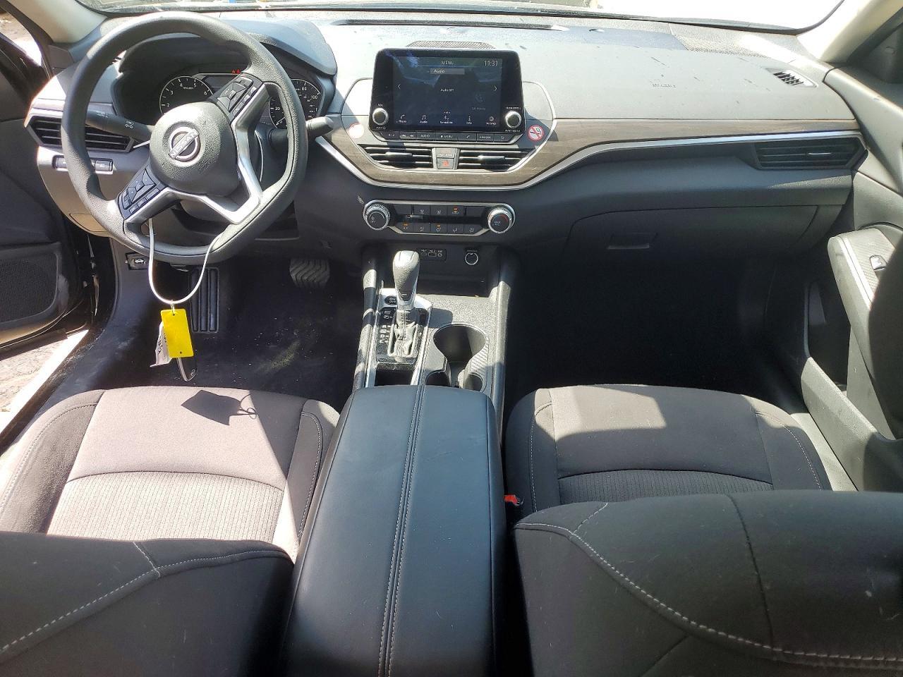 2026 NISSAN ALTIMA SV — Фото 8 из 12