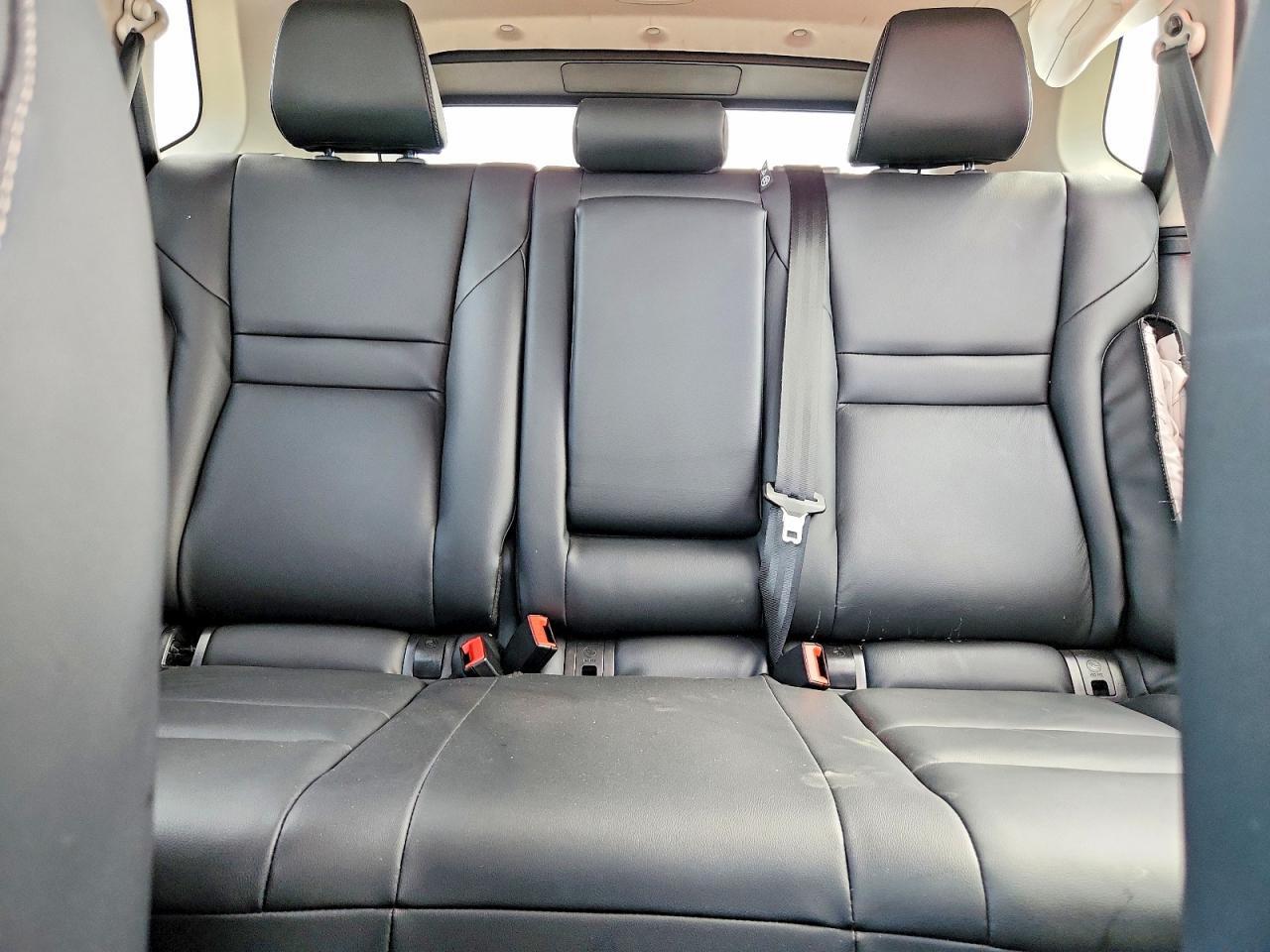 2026 NISSAN ROGUE SL — Фото 10 из 13
