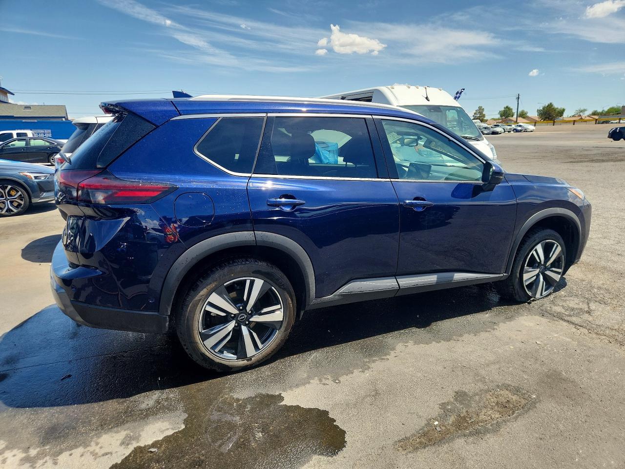2026 NISSAN ROGUE SL — Фото 3 из 13