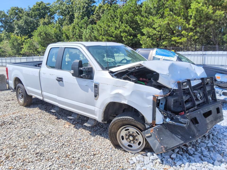 2022 FORD F250 SUPER DUTY — Фото 4 из 13
