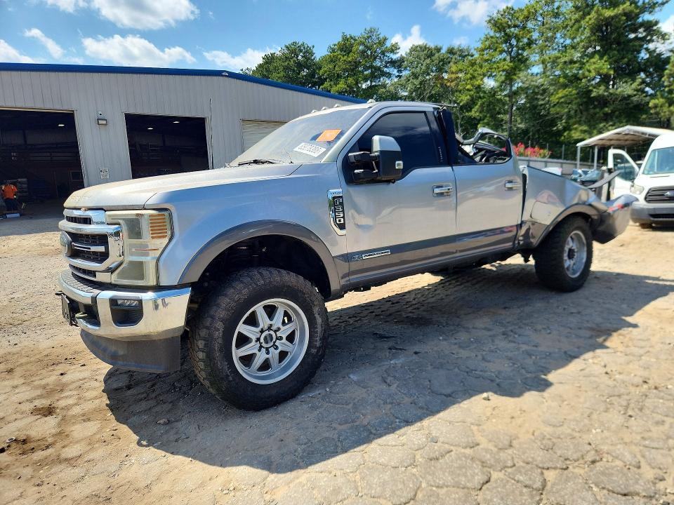 2022 FORD F350 1FT8W3BT3NEF09813