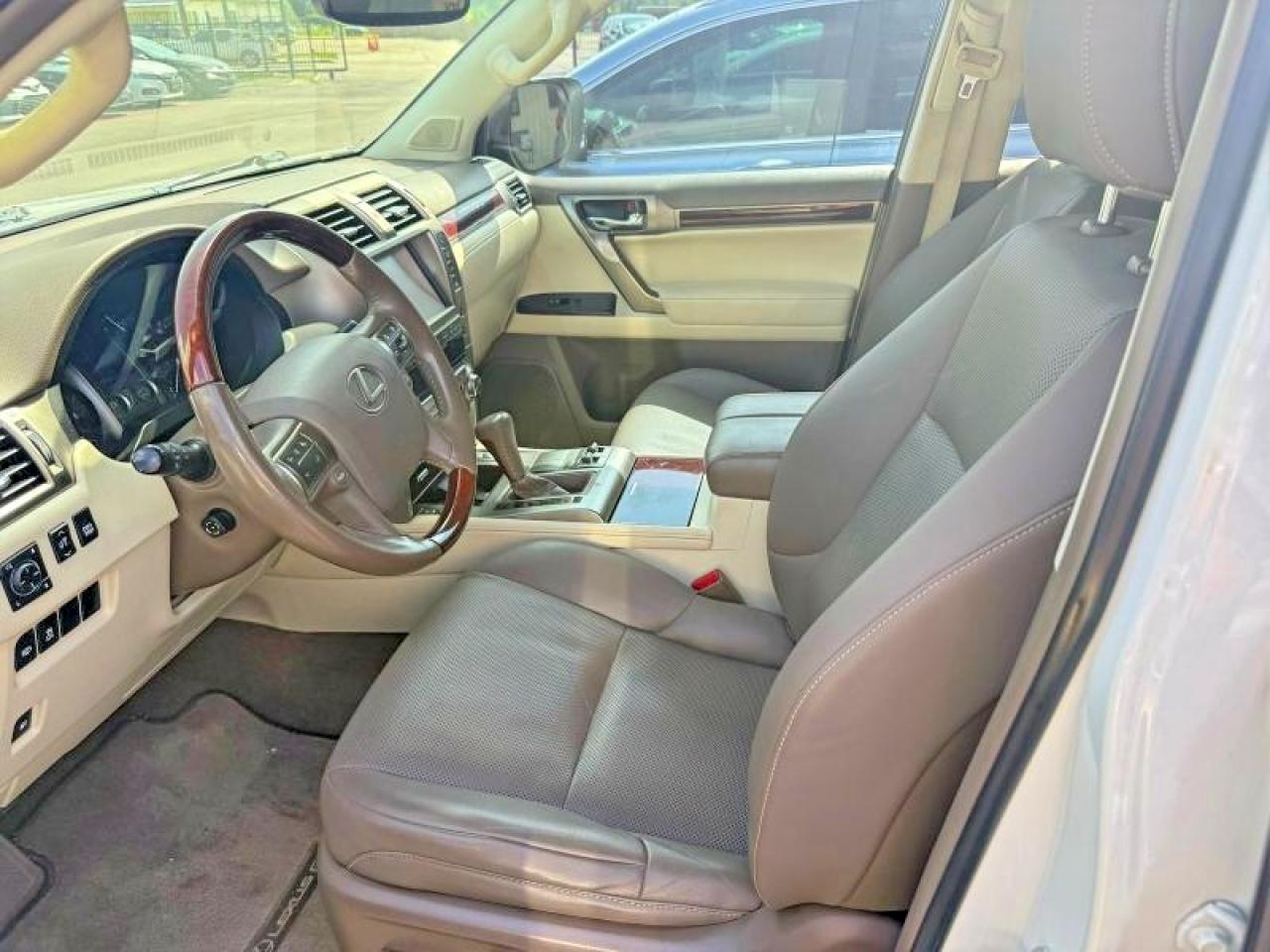 JTJBM7FX3E5080105 2014 LEXUS GX photo no. 12