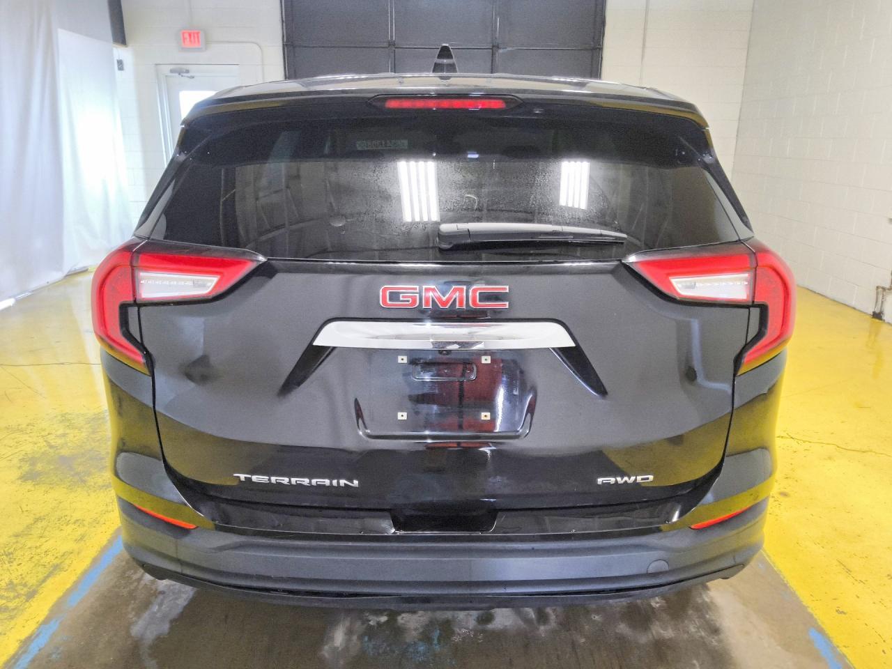 2022 GMC TERRAIN SLE — Фото 6 из 13
