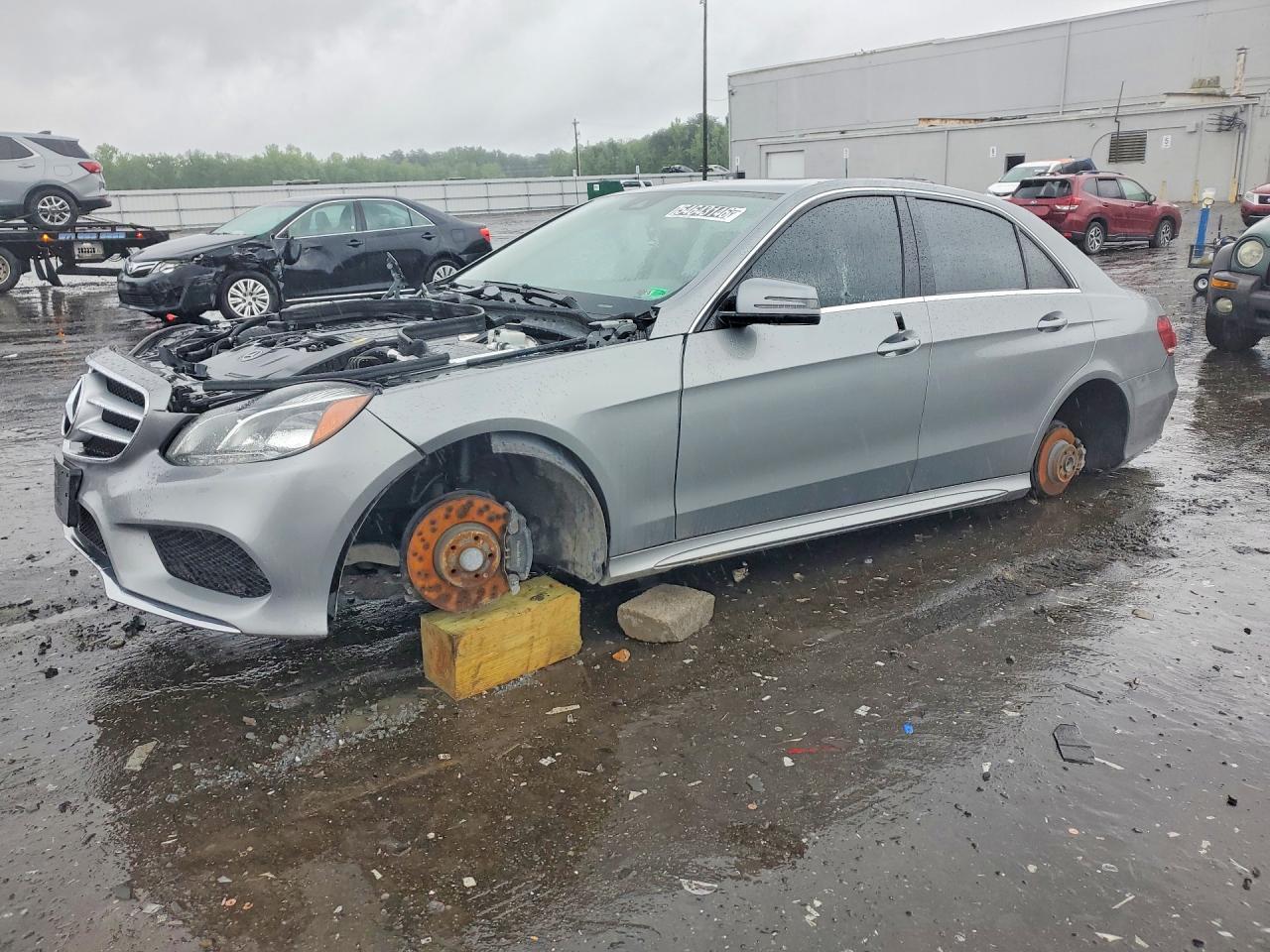 2014 MERCEDES-BENZ E WDDHF8JBXEA932083