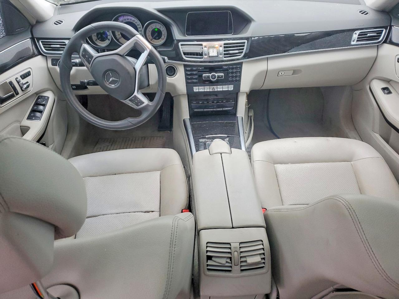 2014 MERCEDES-BENZ E 350 4MATIC — Фото 8 из 12