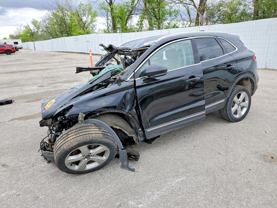 5LMCJ1C99HUL57216 2017 LINCOLN MKC photo no. 1