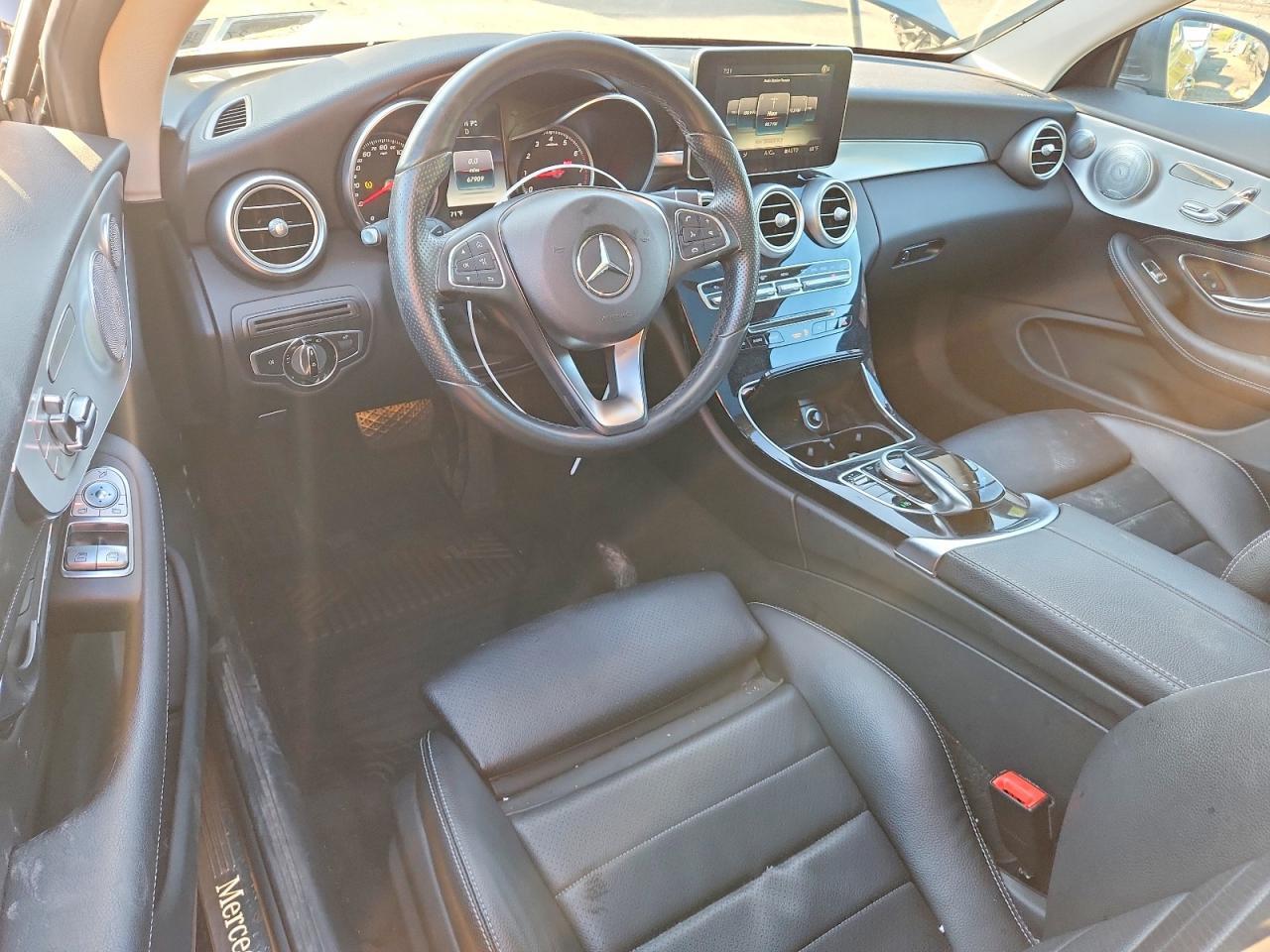 2017 MERCEDES-BENZ C 300 4MATIC — Фото 8 из 13