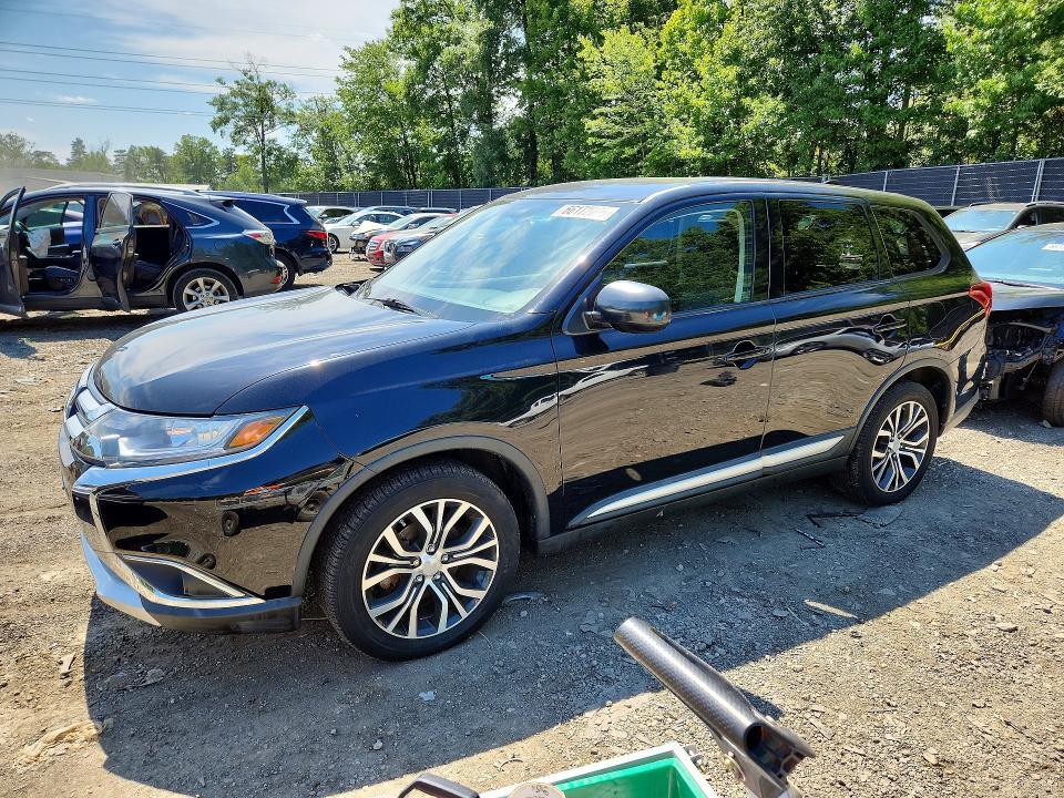 2017 MITSUBISHI OUTLANDER ES