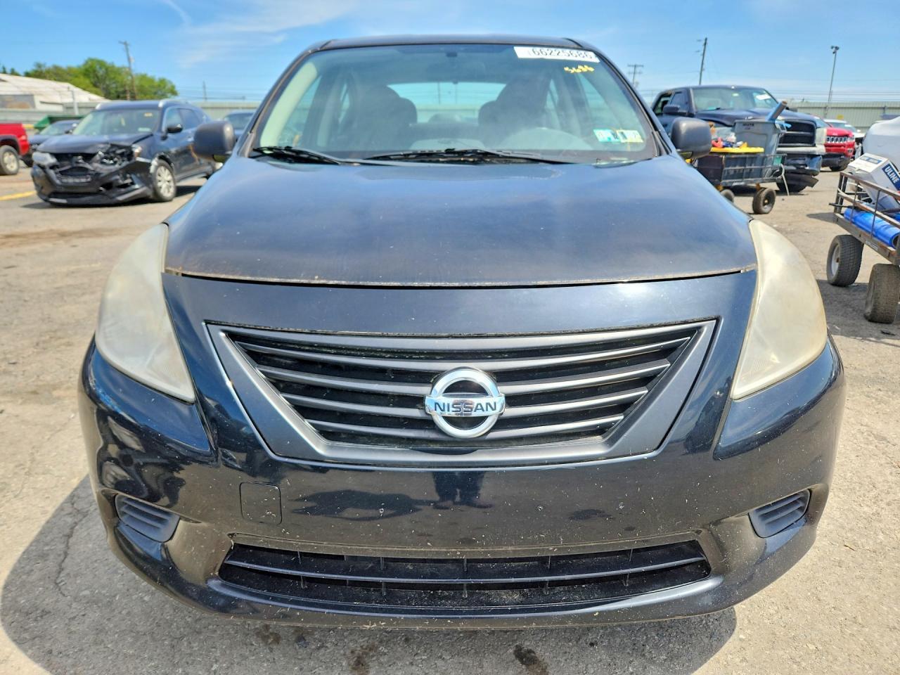 2014 NISSAN VERSA 1.6 S — Фото 5 из 12