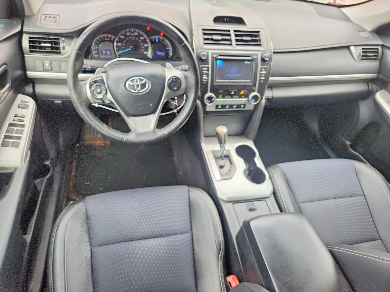 4T1BF1FK6EU741545 2014 TOYOTA CAMRY photo no. 8