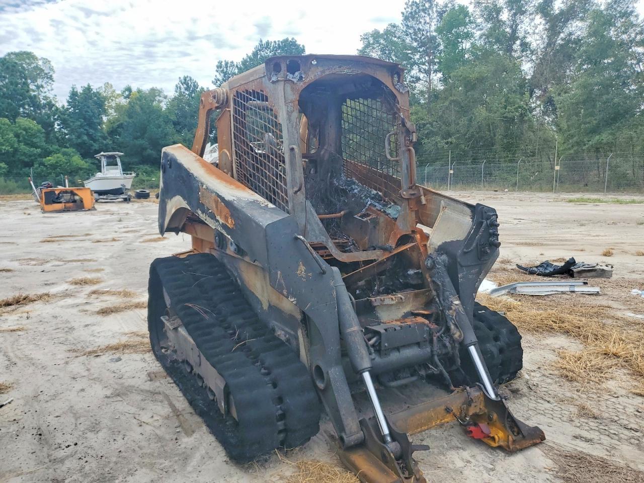 2022 JOHN DEERE 331G IT0333GM0NE116448