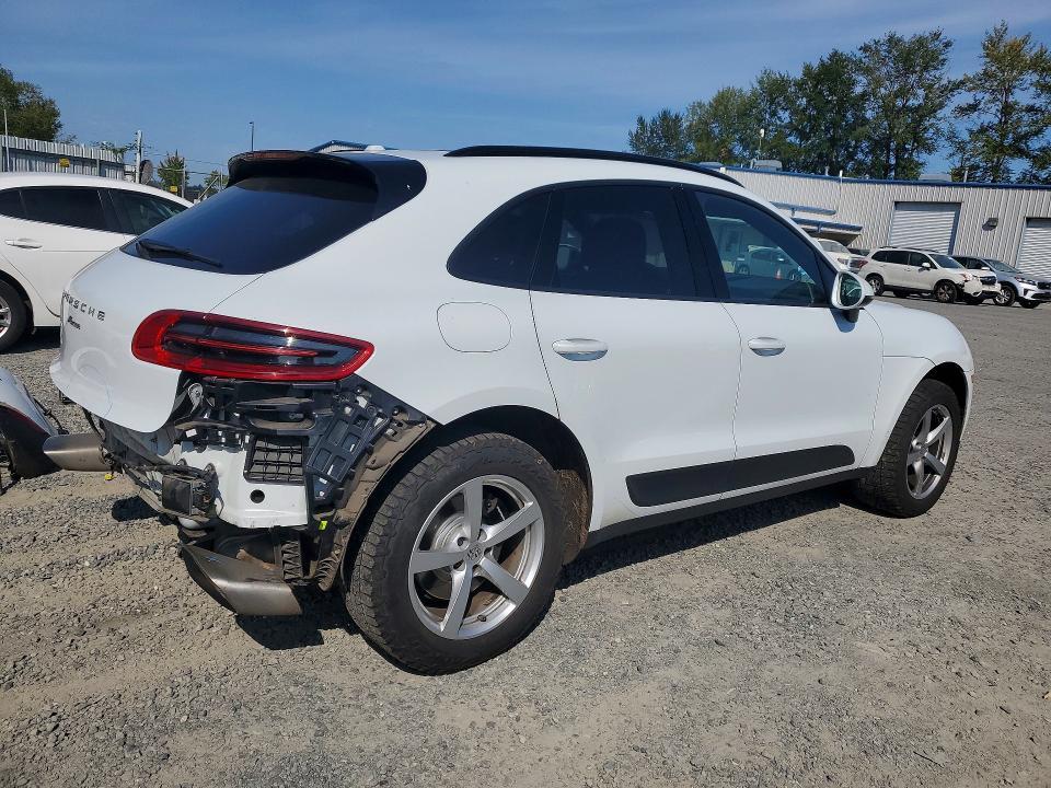 WP1AA2A54HLB83712 2017 PORSCHE MACAN photo no. 3