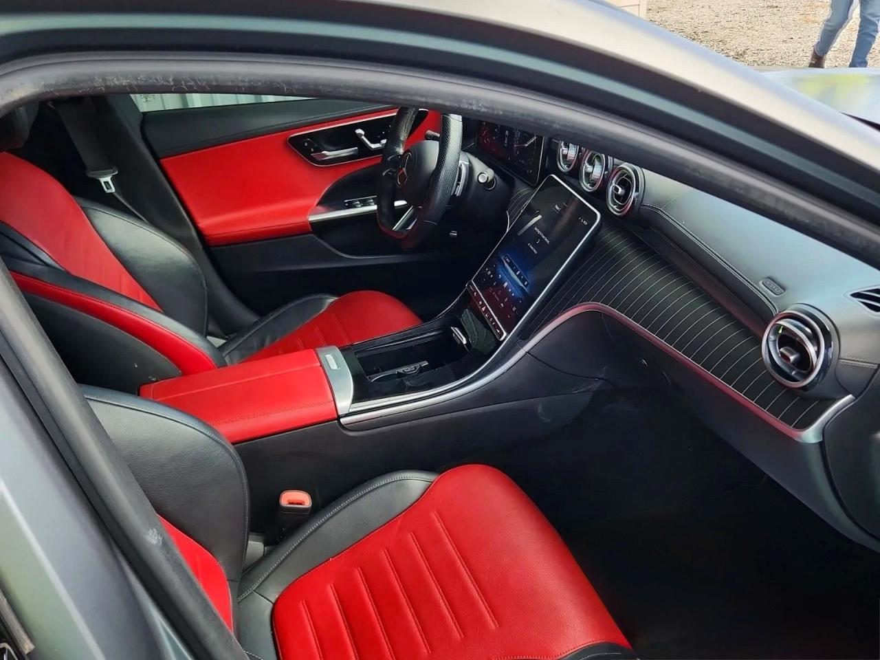 2022 MERCEDES-BENZ C 300 — Фото 5 из 14