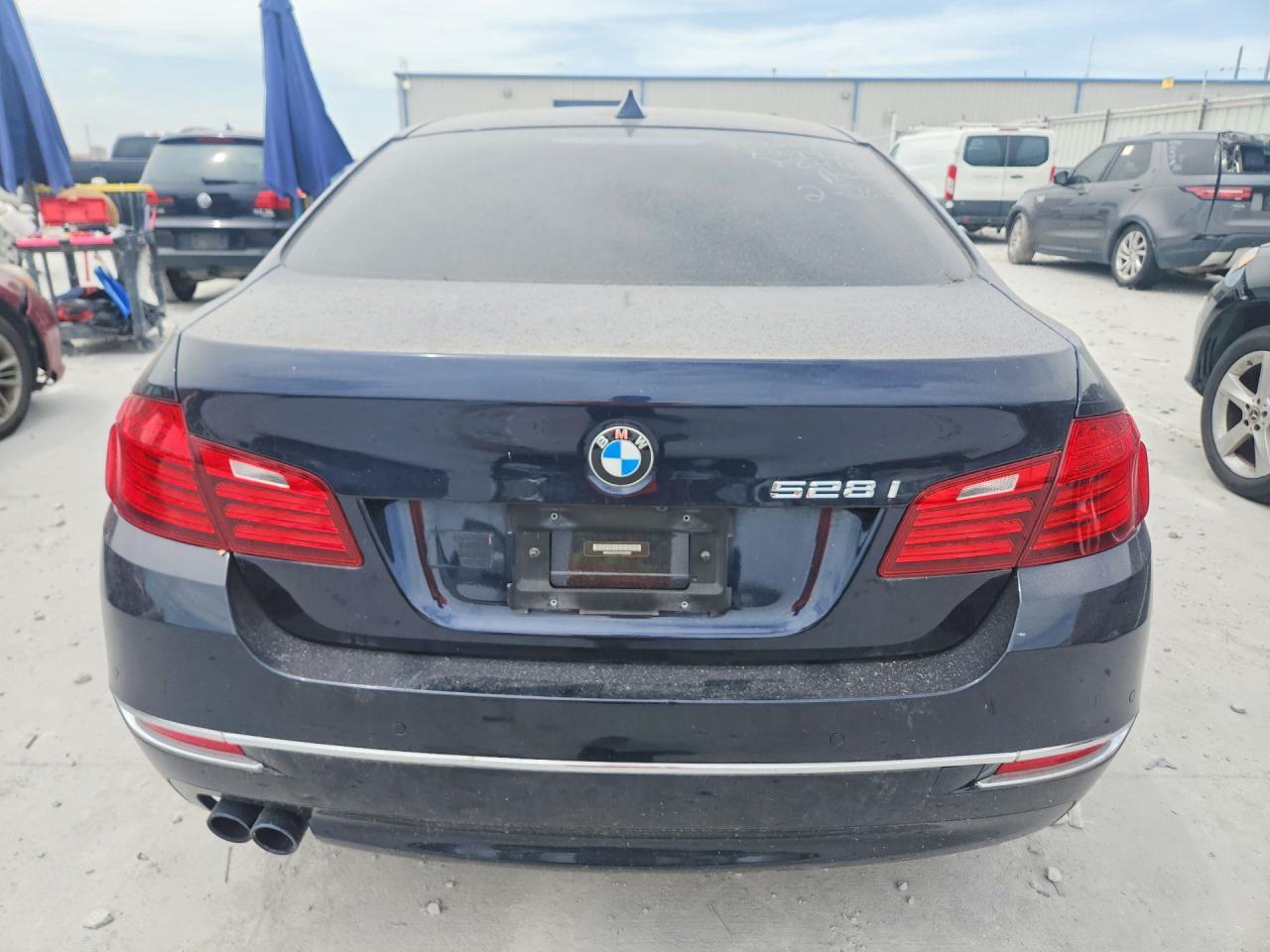 2015 BMW 528 I — Фото 6 из 12
